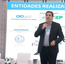 Apresentação do PELT 2035 marca tarde de palestra do 48º Epec
