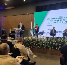 VII Seminário Nacional de Engenharia de Avaliações e Perícias reúne especialistas da área