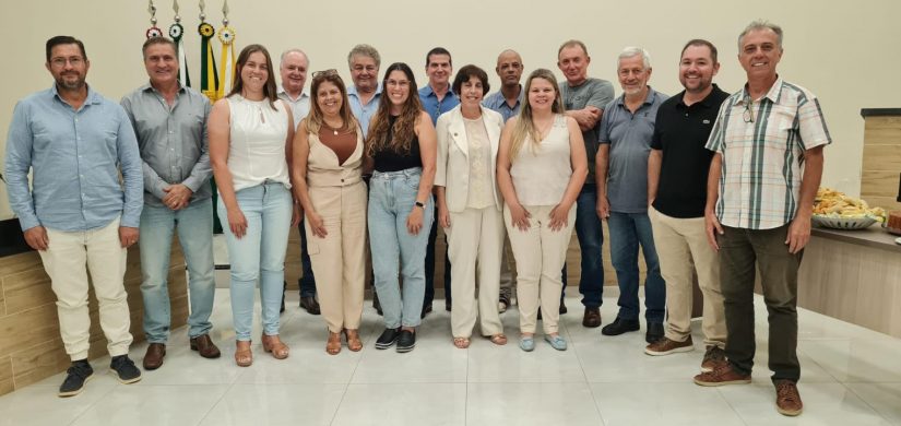 Nova diretoria da AREA IBAITI toma posse