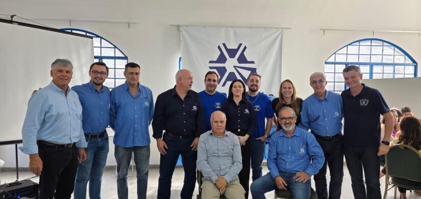 AEAPR-Curitiba celebra 45 anos